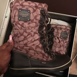 Coach boots